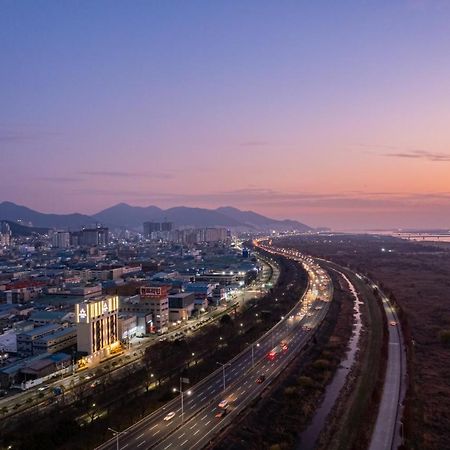 Ariel Hotel Пусан Екстер'єр фото